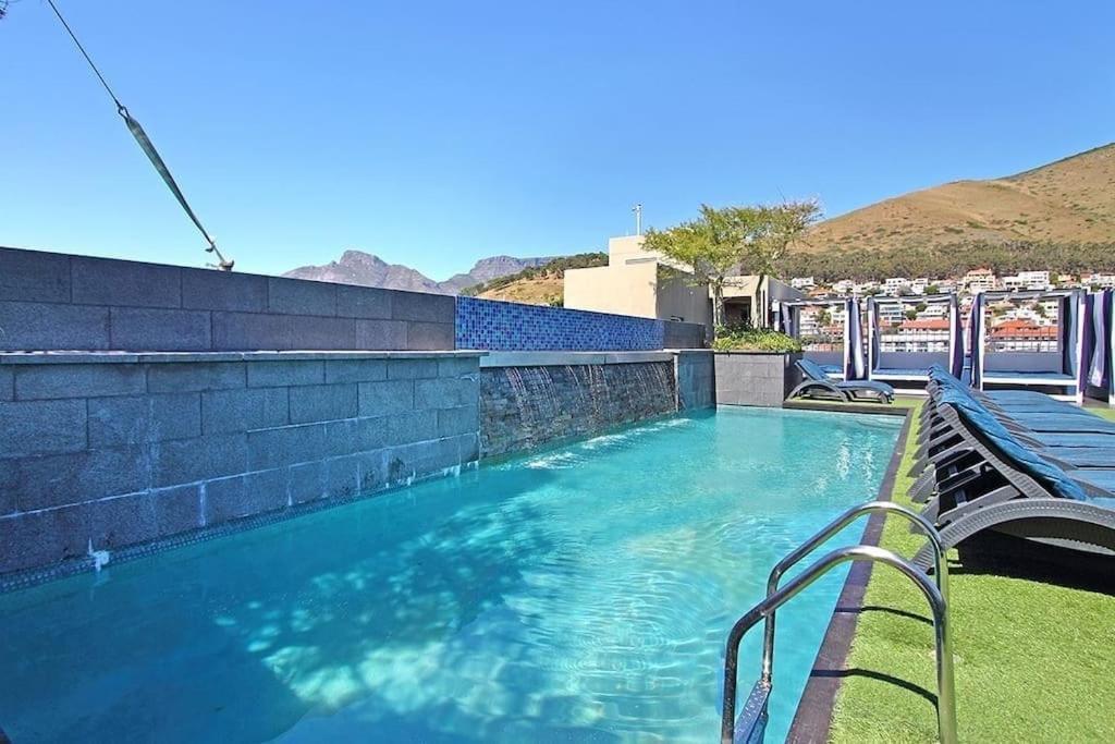 Cape Royale I Whosting Apartment Cape Town Bagian luar foto