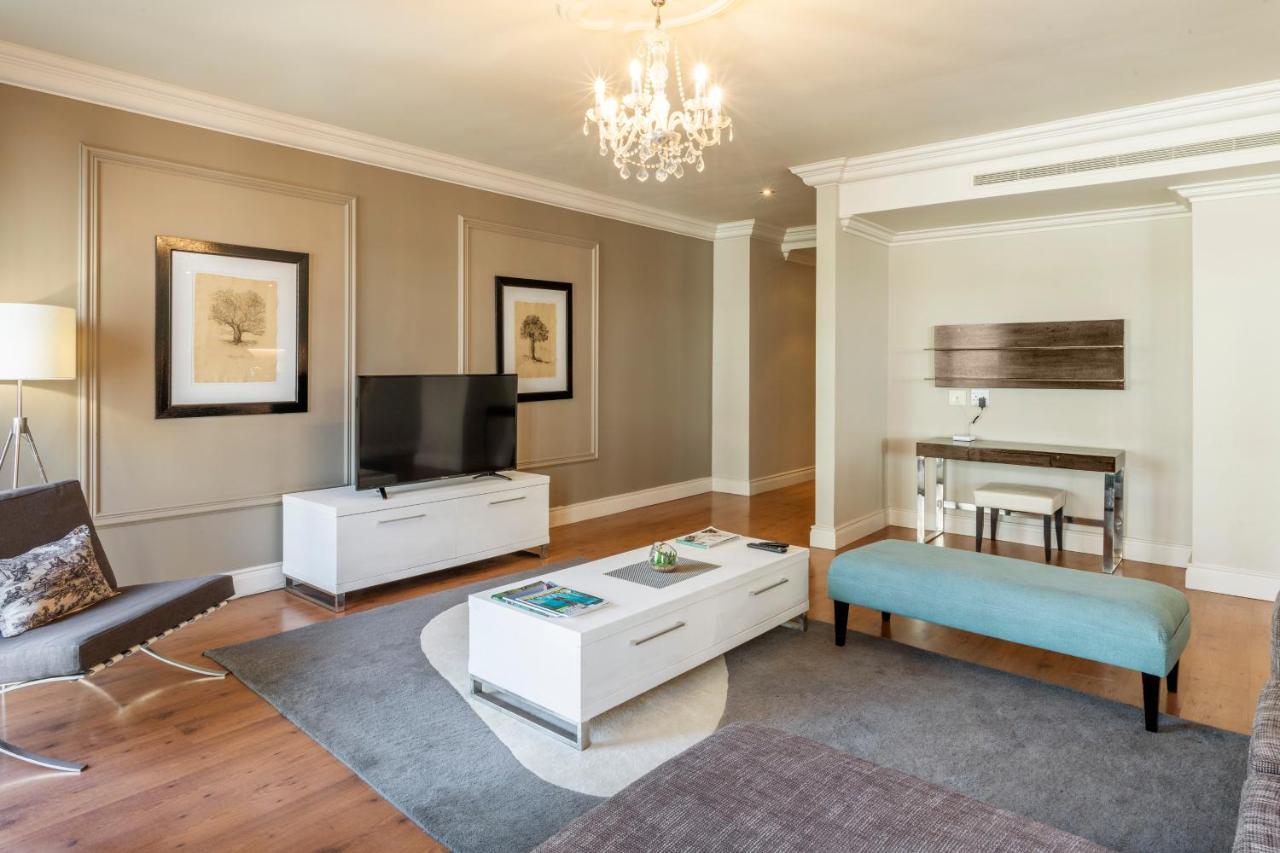 Cape Royale I Whosting Apartment Cape Town Bagian luar foto