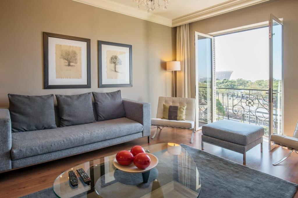 Cape Royale I Whosting Apartment Cape Town Bagian luar foto