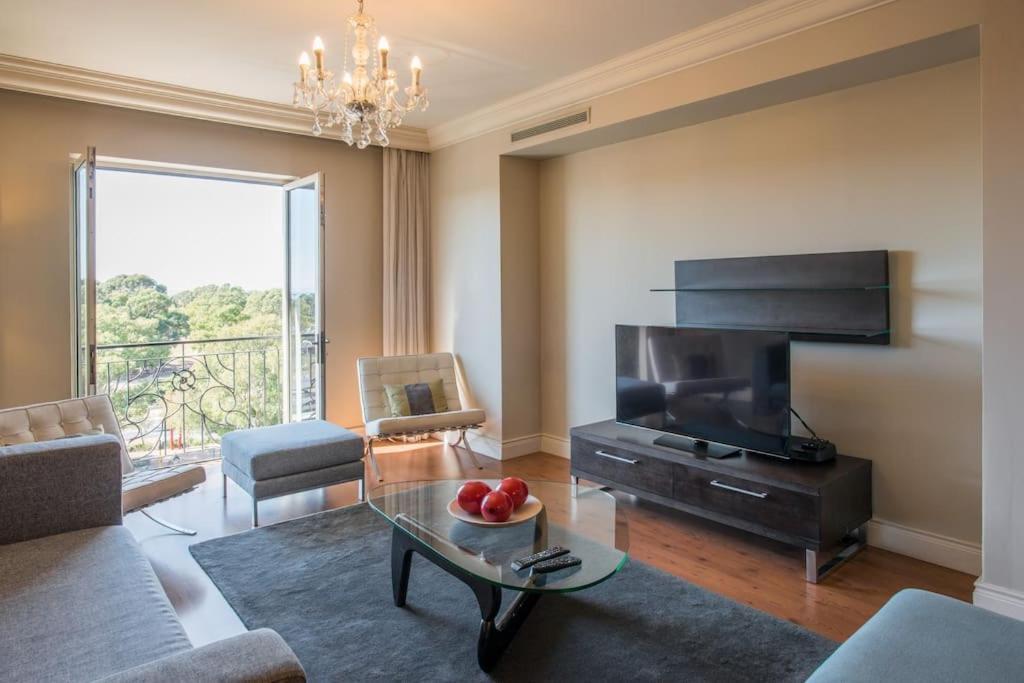 Cape Royale I Whosting Apartment Cape Town Bagian luar foto