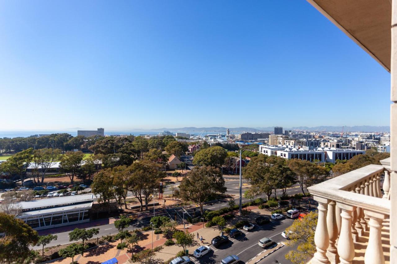 Cape Royale I Whosting Apartment Cape Town Bagian luar foto